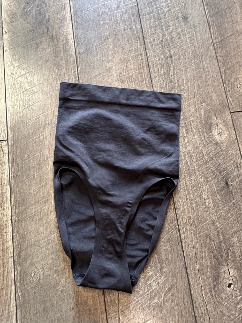 Skims Butt Lifting Briefs